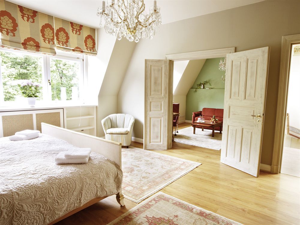 Eilenau Hotel Хамбург Екстериор снимка